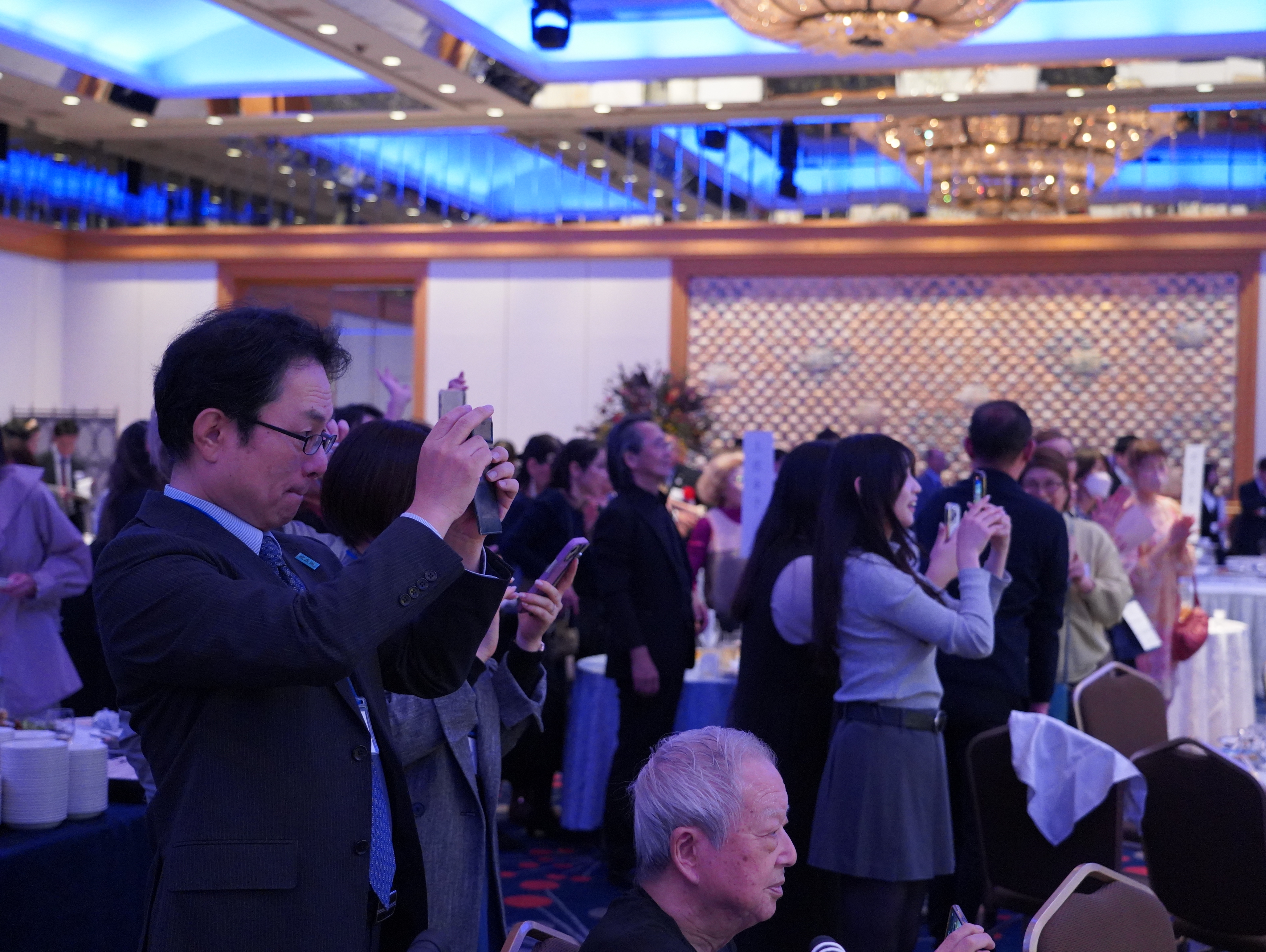 第77回・大懇親会（2025.11.14） 329