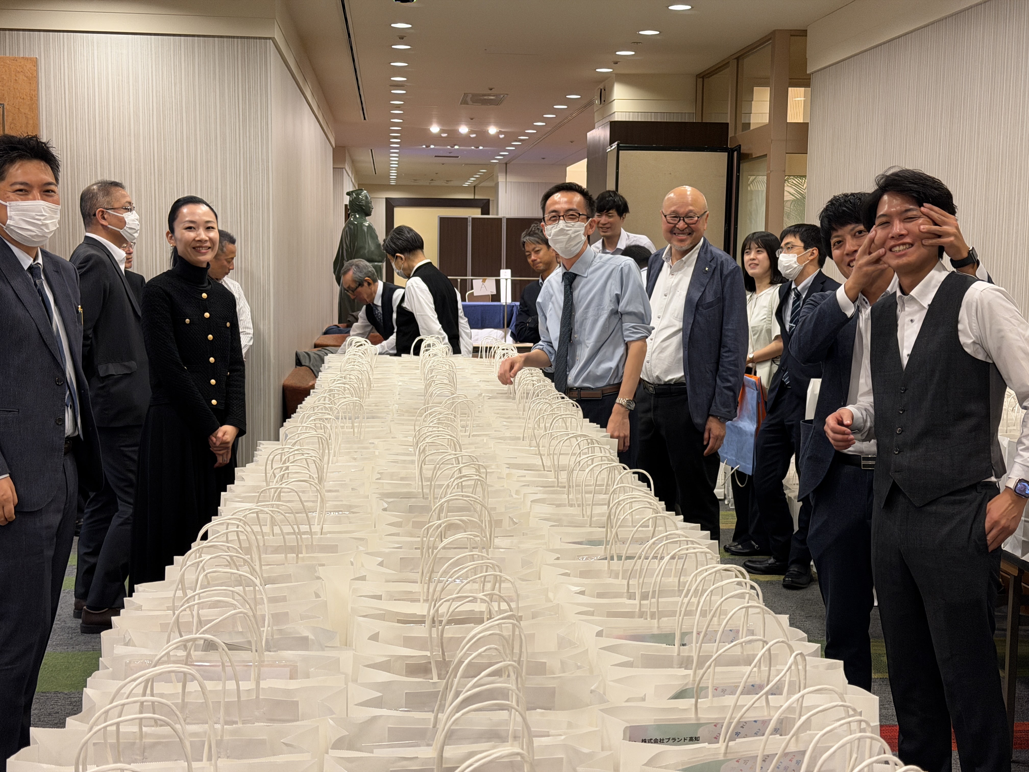 第77回・大懇親会（2025.11.14） 334