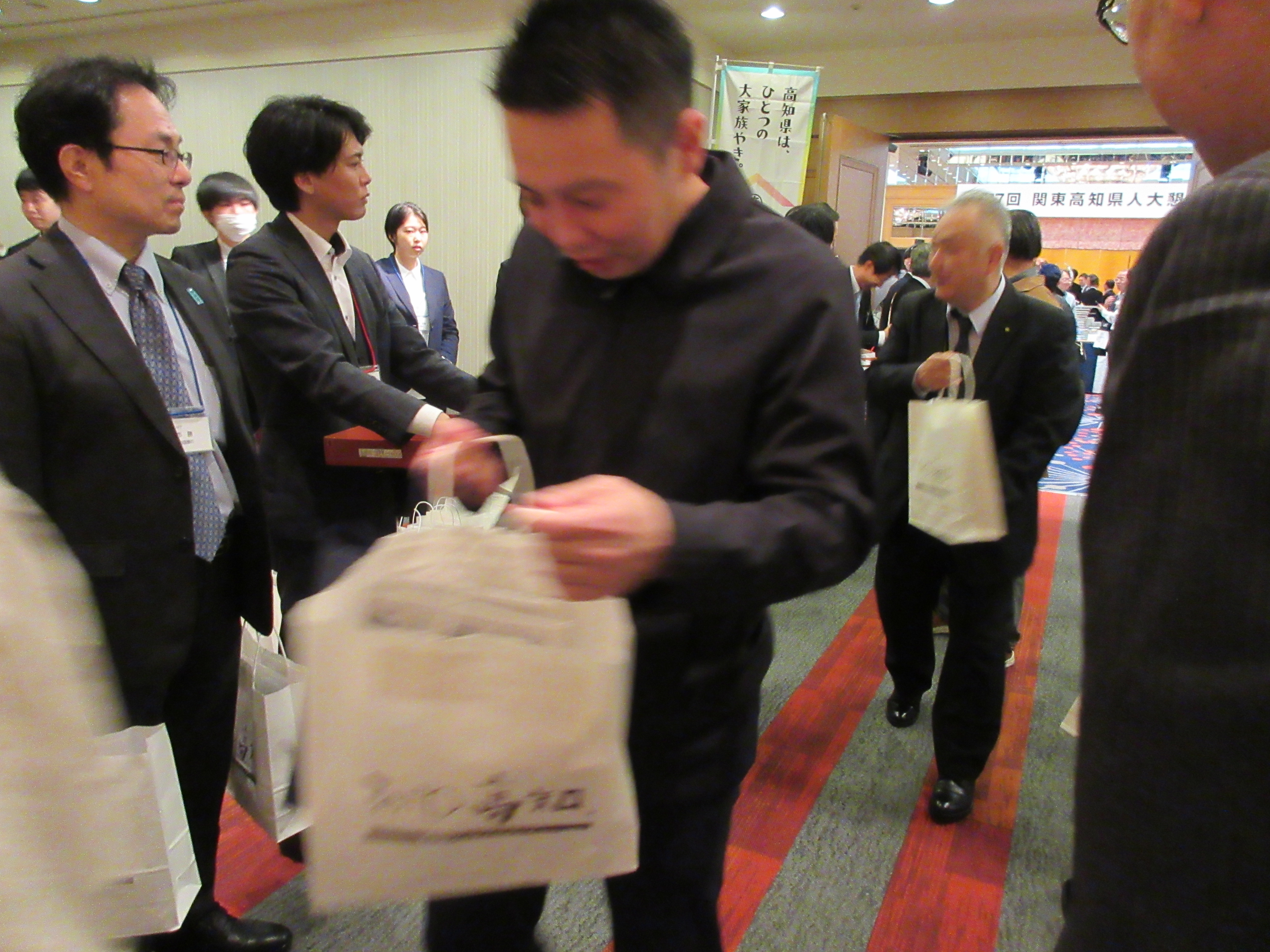 第77回・大懇親会（2025.11.14） 596